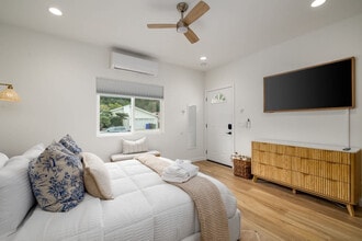 4646 Robbins St in San Diego, CA - Building Photo - Building Photo