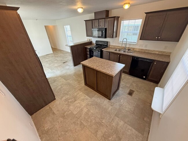 2501 N Apperson Way in Kokomo, IN - Building Photo - Building Photo
