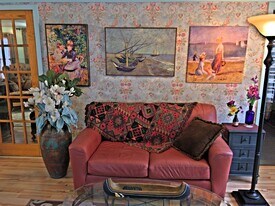 111 Causeway Rd in Colchester, VT - Building Photo