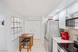 13046 Amberley Ct in Bonita Springs, FL - Building Photo - Building Photo