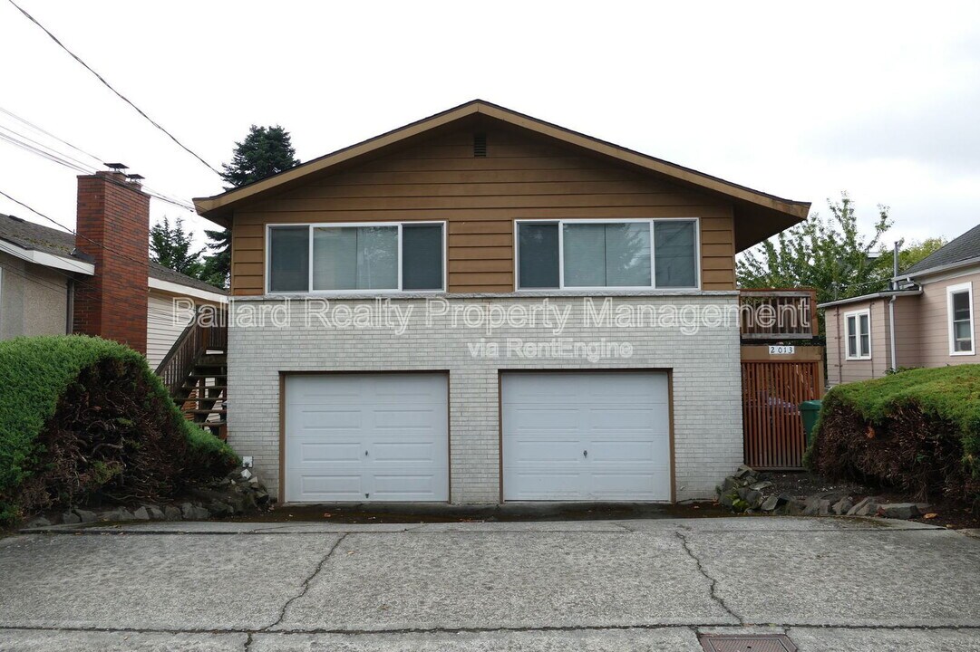 2015 NW 62nd St in Seattle, WA - Building Photo