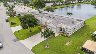 9244 Flynn Cir in Boca Raton, FL - Building Photo - Building Photo