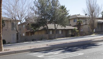 1321 Barstow Rd Apartamentos