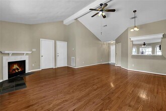 2610 Old Oak Ln in Houston, TX - Building Photo - Building Photo