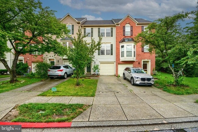 property at 8820 Papillon Dr