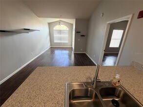 10764 70th Ave N, Unit 6202 in Seminole, FL - Foto de edificio - Building Photo