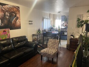 1514 W 204th St, Unit 1514 in Torrance, CA - Building Photo - Building Photo