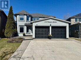 1593 Wintergrove Gardens in Mississauga, ON - Building Photo