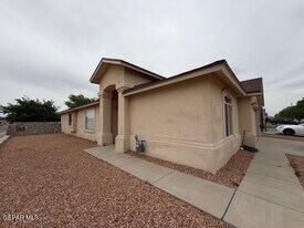 14044 Peter Noyes Dr in Horizon City, TX - Building Photo