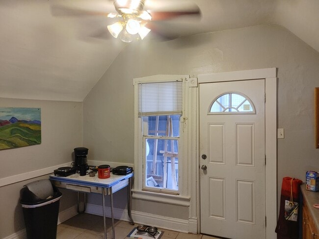 3048 N Drake Ave in Chicago, IL - Building Photo - Building Photo