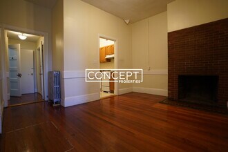 41 Bay State Rd, Unit 4R in Boston, MA - Foto de edificio - Building Photo