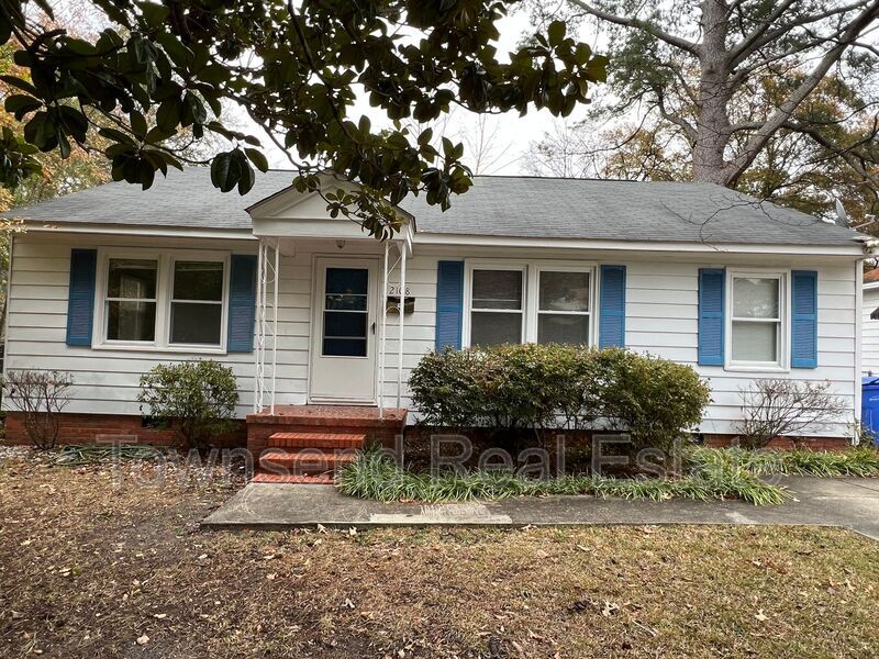 2108 Harlee St in Fayetteville, NC - Building Photo