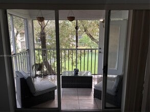 9081 SW 138th Pl in Miami, FL - Building Photo - Building Photo