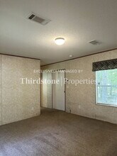 6351 Dunn Ave in Jacksonville, FL - Building Photo - Building Photo
