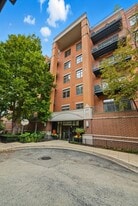 333 N Jefferson St in Chicago, IL - Building Photo