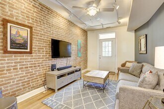 4114 New Hampshire Ave NW, Unit 2 in Washington, DC - Building Photo - Building Photo