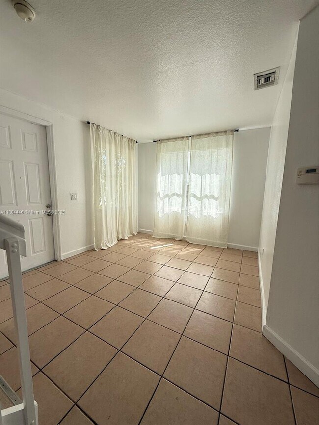 24492 SW 110th Ave in Homestead, FL - Building Photo - Building Photo