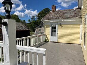 916 Chamberlin Mills Rd in Salem, NY - Building Photo - Building Photo