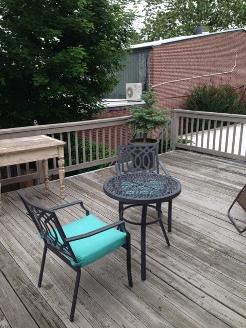 1907 Delaware Ave, Unit 1907 DE Ave - 2nd Floor