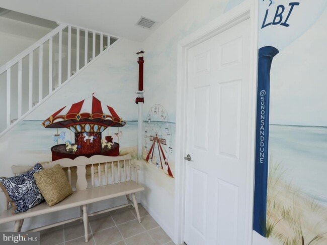 121 E Sand Dune Ln