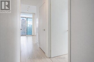 33 Helendale Ave in Toronto, ON - Building Photo - Building Photo