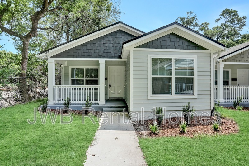 2545 Teal St in Jacksonville, FL - Building Photo