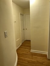 800 N Broad St, Unit 80 in Elizabeth, NJ - Foto de edificio - Building Photo