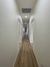 610 Pecan Valley Dr in San Antonio, TX - Building Photo - Building Photo