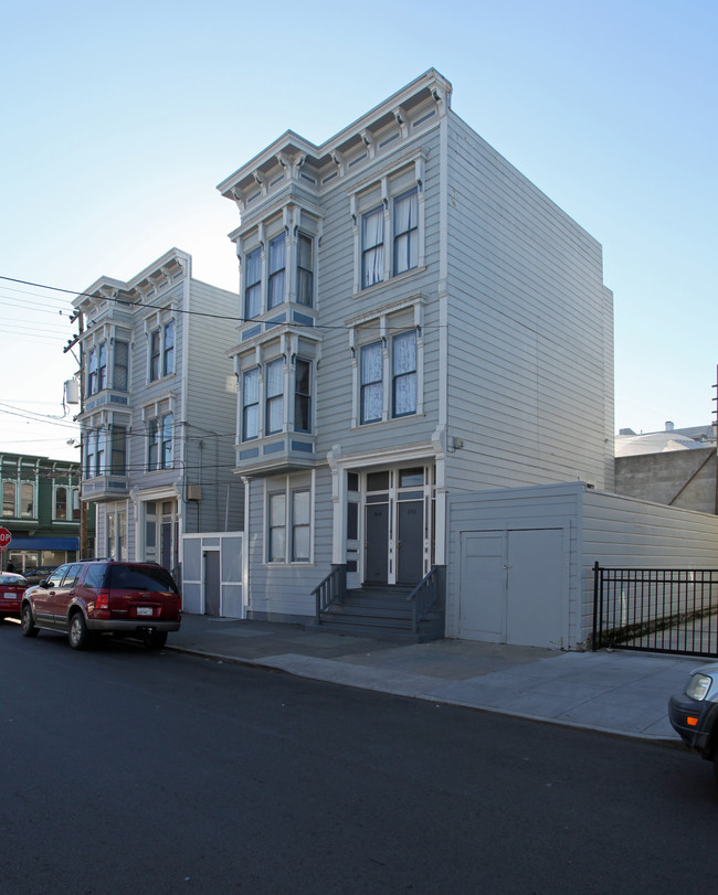 880-890 Shotwell St in San Francisco, CA - Building Photo - Building Photo