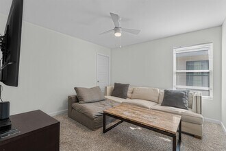 409 Deer Path Lp in Laredo, TX - Building Photo - Building Photo