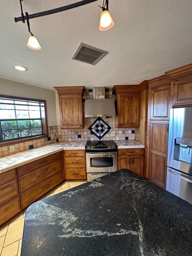 property at 1719 Regal Ridge St