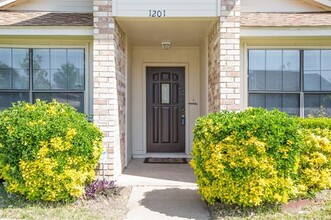 1201 Seabrook Dr in Plano, TX - Building Photo - Building Photo