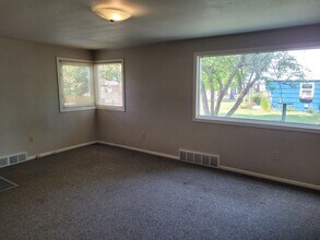 1011 O'Brien in Whitefish, MT - Building Photo - Building Photo