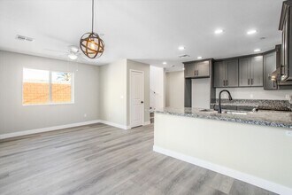 66079 Cahuilla Ave in Desert Hot Springs, CA - Building Photo - Building Photo