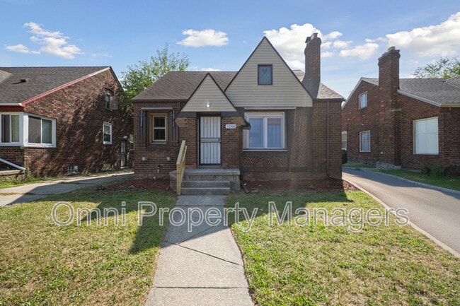 property at 10366 Roxbury St