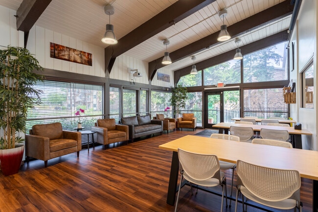 Olympic Village Apartments in Chicago Heights, IL - Building Photo - Interior Photo