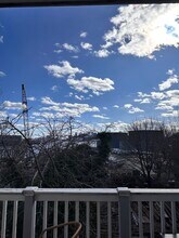 40 Medford St, Unit 2 in Chelsea, MA - Foto de edificio - Building Photo