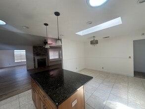 1701 Ventura Way in Suisun City, CA - Building Photo - Building Photo