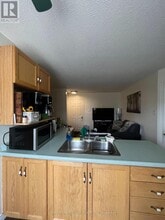 14 Old Orchard Glen in Woodstock, ON - Building Photo - Building Photo