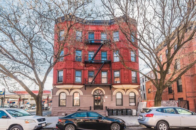 55 Brooklyn Ave in Brooklyn, NY - Building Photo - Building Photo