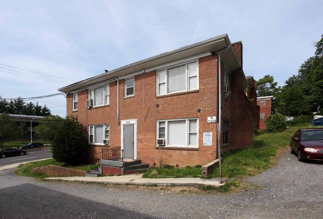 6504 Central Ave in Capitol Heights, MD - Building Photo