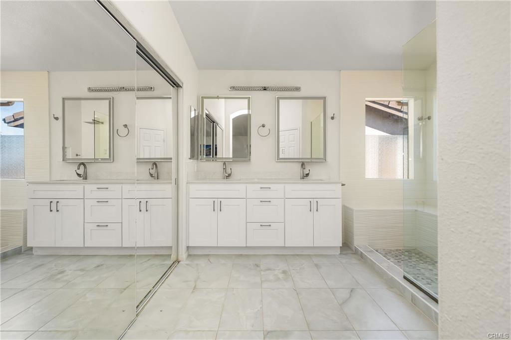 5835 E Ridgemont Ct in Orange, CA - Building Photo