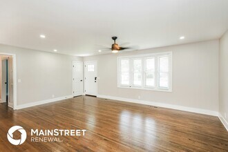 1920 Upland Dr in Nashville, TN - Building Photo - Building Photo