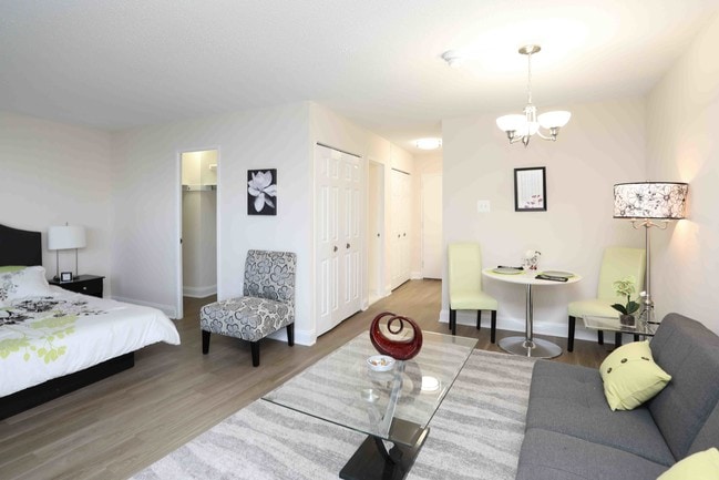 Calvert House Apartments in Washington, DC - Foto de edificio - Interior Photo