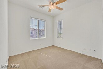 10162 Sunshine Village Pl in Las Vegas, NV - Building Photo - Building Photo