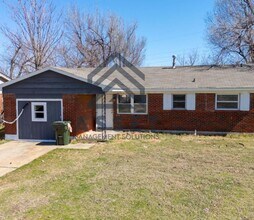 1216 McGregor Dr in Midwest City, OK - Building Photo - Building Photo