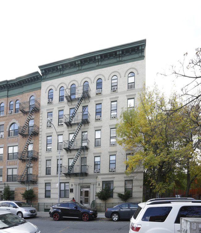 The Milton in Bronx, NY - Building Photo - Building Photo