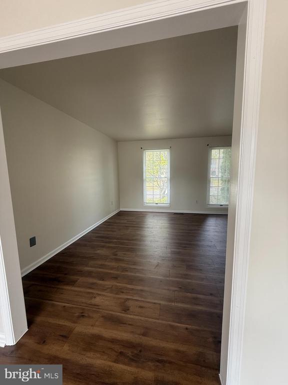 12549 Rock Ridge Rd in Herndon, VA - Building Photo - Building Photo