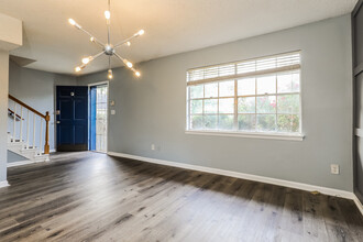 4701 Flat Shoals Rd in Union City, GA - Building Photo - Building Photo