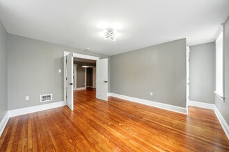 3179 Minnesota Ave, Unit B in St. Louis, MO - Building Photo - Building Photo
